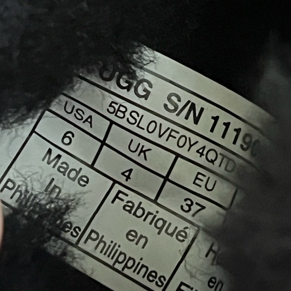 UGG Mini Bailey Button Gem Swarovski Crystal Black Suede Boots size 37, … - Picture 14 of 15